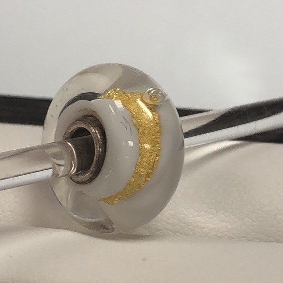 Trollbeads Gold and White Three Bead Set - Picture 3 of 4